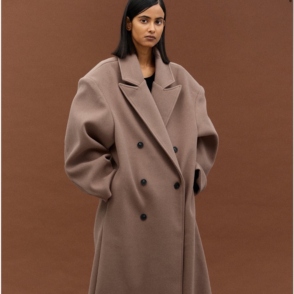 SourceUnknown Oversized Coat in Beige